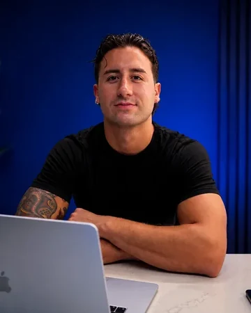 Pedro Martínez, Emprendedor